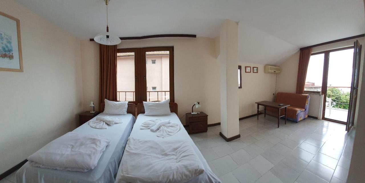 Lazur Hotel Ravda Kültér fotó