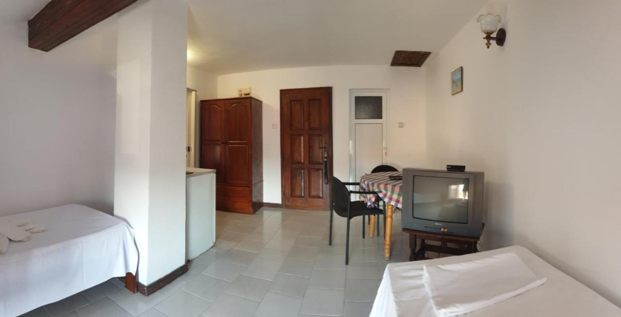 Lazur Hotel Ravda Kültér fotó