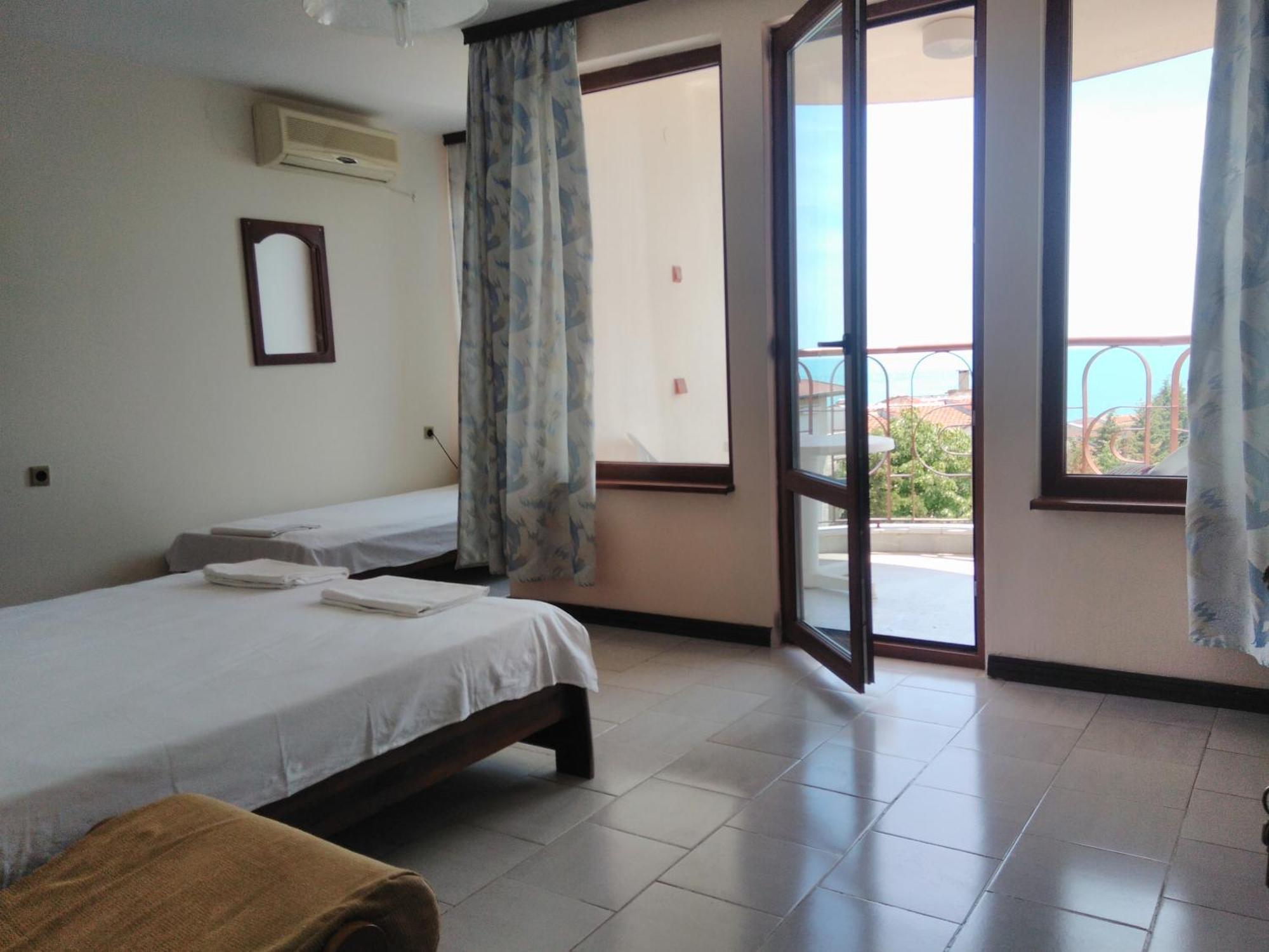 Lazur Hotel Ravda Kültér fotó